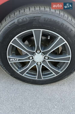 Хэтчбек Hyundai Getz 2010 в 