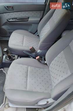 Хэтчбек Hyundai Getz 2003 в 