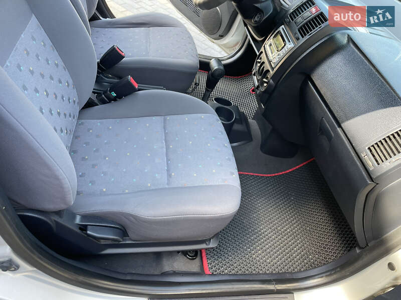 Хэтчбек Hyundai Getz 2005 в Староконстантинове фото 25 Хэтчбек Hyundai Getz 2005 в Староконстантинове