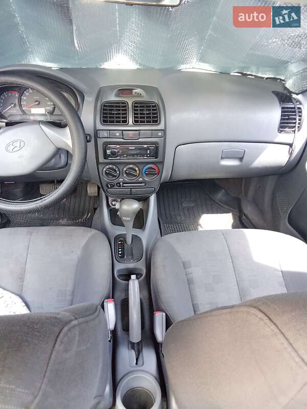 Хэтчбек Hyundai Getz 2003 в Днепре