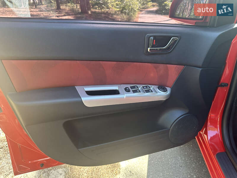 Хэтчбек Hyundai Getz 2010 в Киеве