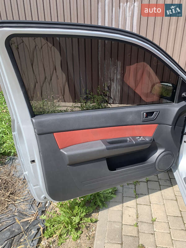 Хэтчбек Hyundai Getz 2006 в Отынии