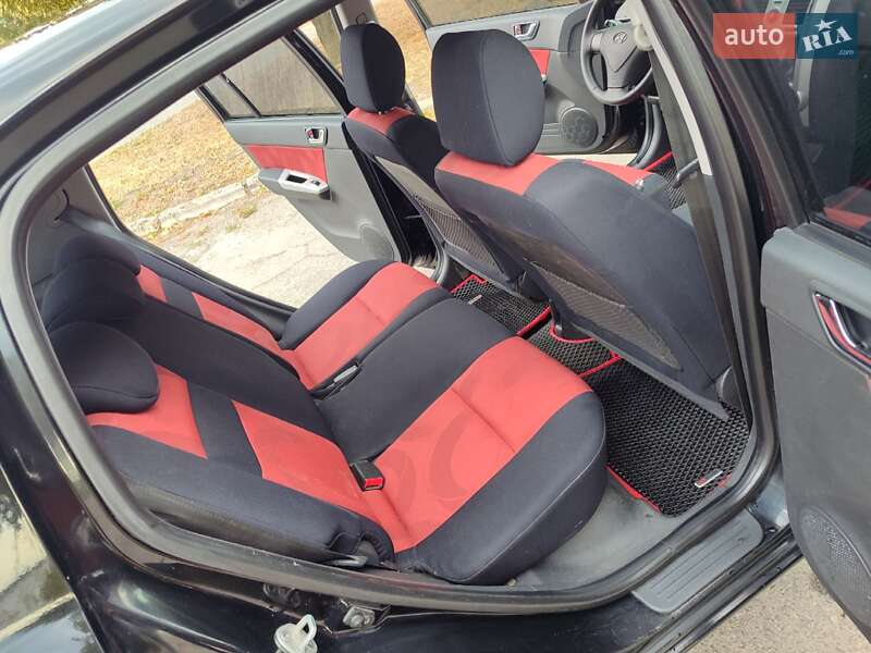 Хэтчбек Hyundai Getz 2007 в Днепре