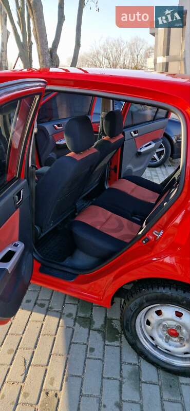 Хэтчбек Hyundai Getz 2010 в Запорожье