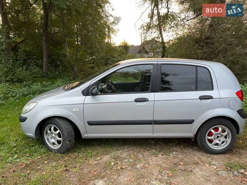 Хэтчбек Hyundai Getz 2007 в Сваляве