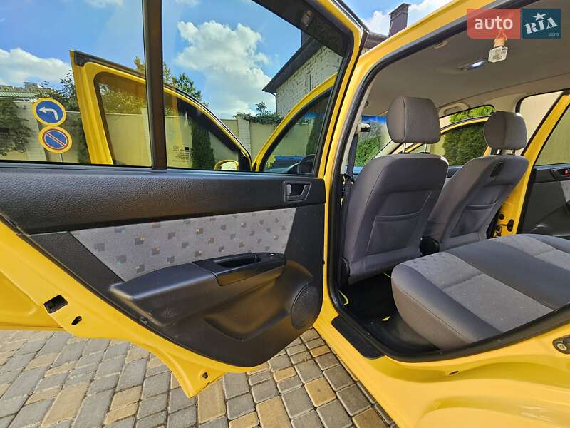 Хэтчбек Hyundai Getz 2004 в Одессе