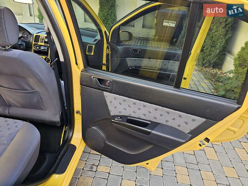 Хэтчбек Hyundai Getz 2004 в Одессе