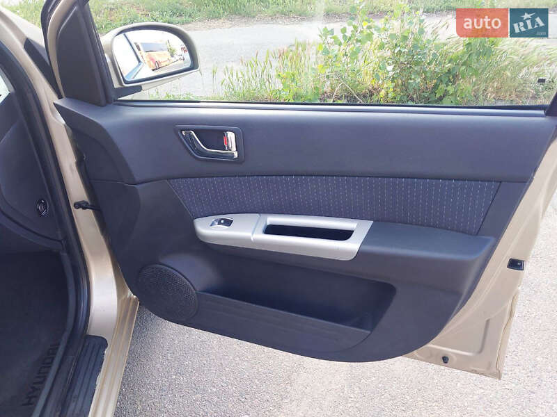 Хэтчбек Hyundai Getz 2008 в Днепре