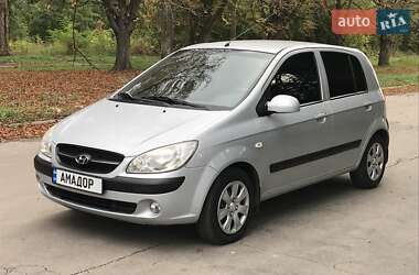 Хэтчбек Hyundai Getz 2009 в 