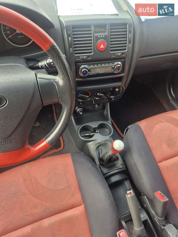 Хетчбек Hyundai Getz 2007 в Луцьку фото 6 Хетчбек Hyundai Getz 2007 в Луцьку