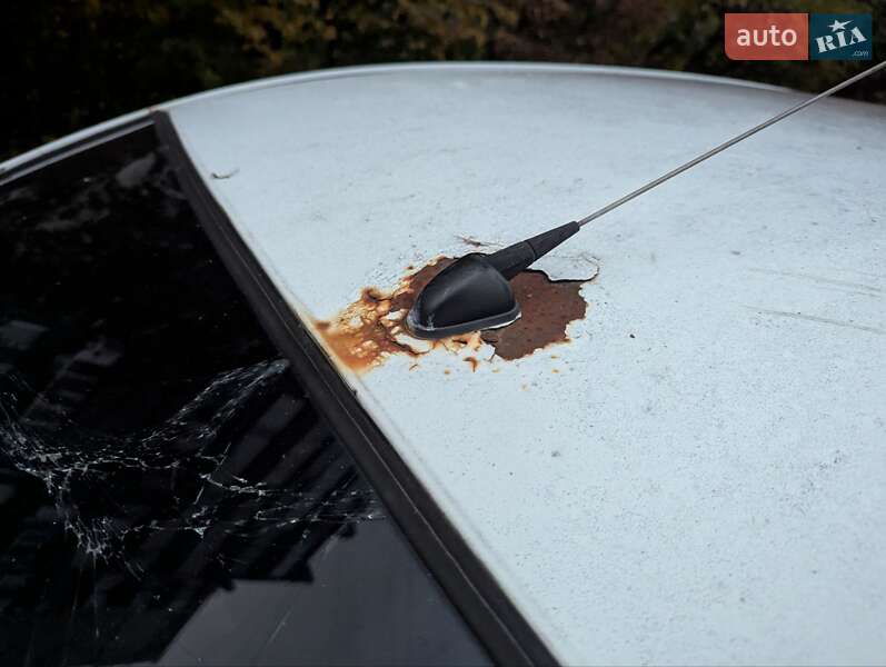 Хетчбек Hyundai Getz 2004 в Києві фото 3 Хетчбек Hyundai Getz 2004 в Києві