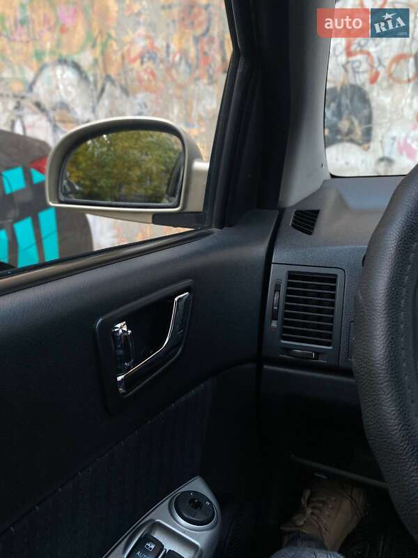 Хэтчбек Hyundai Getz 2006 в Киеве