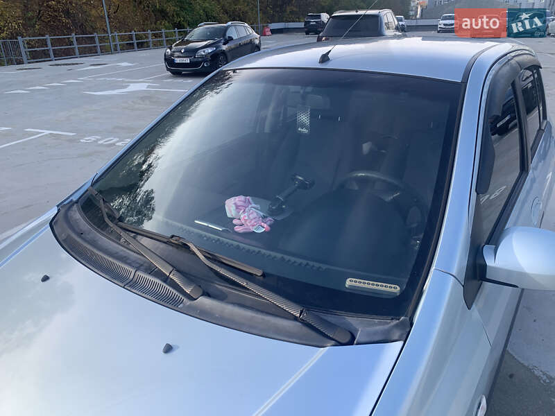 Хетчбек Hyundai Getz 2005 в Києві фото 3 Хетчбек Hyundai Getz 2005 в Києві