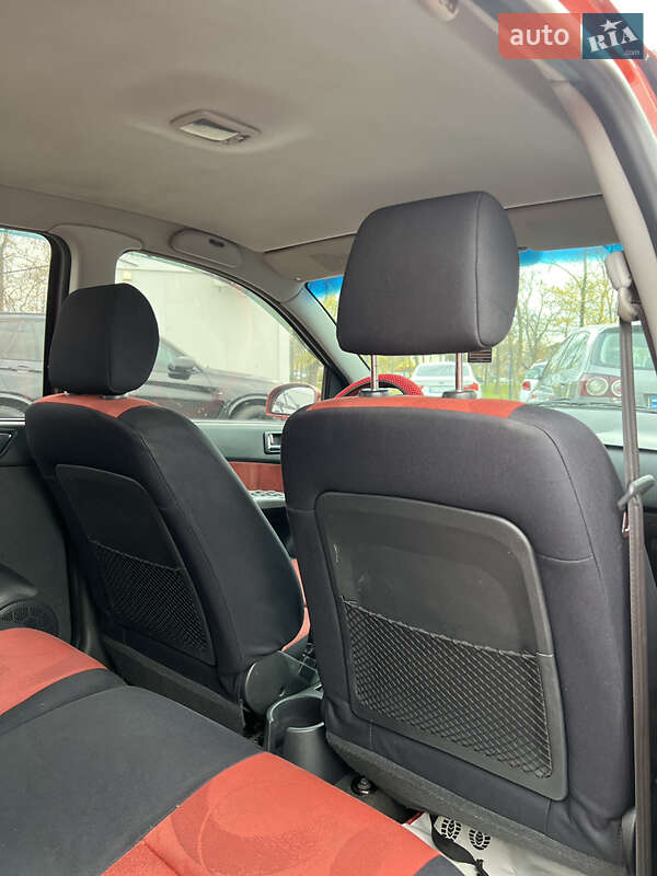 Хетчбек Hyundai Getz 2007 в Черкасах фото 21 Хетчбек Hyundai Getz 2007 в Черкасах