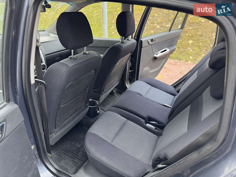 Хэтчбек Hyundai Getz 2007 в Киеве