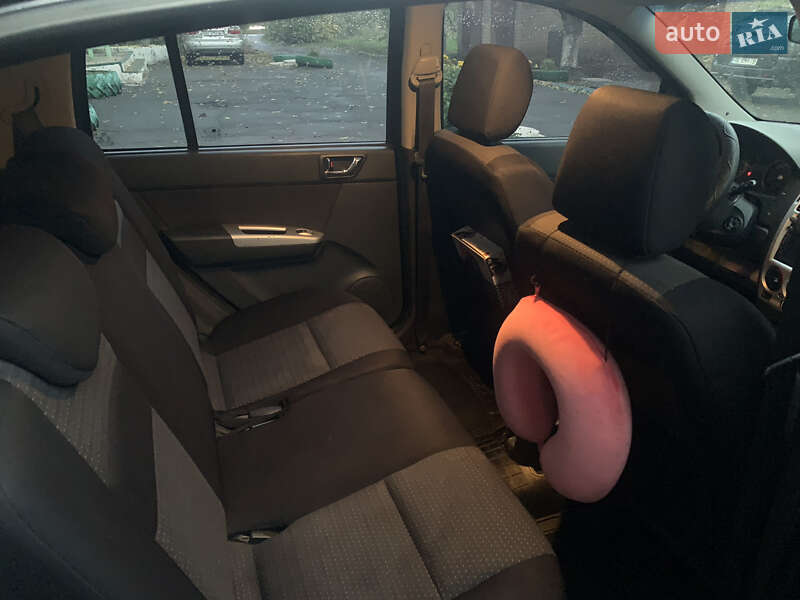 Хетчбек Hyundai Getz 2007 в Кривому Розі фото 9 Хетчбек Hyundai Getz 2007 в Кривому Розі