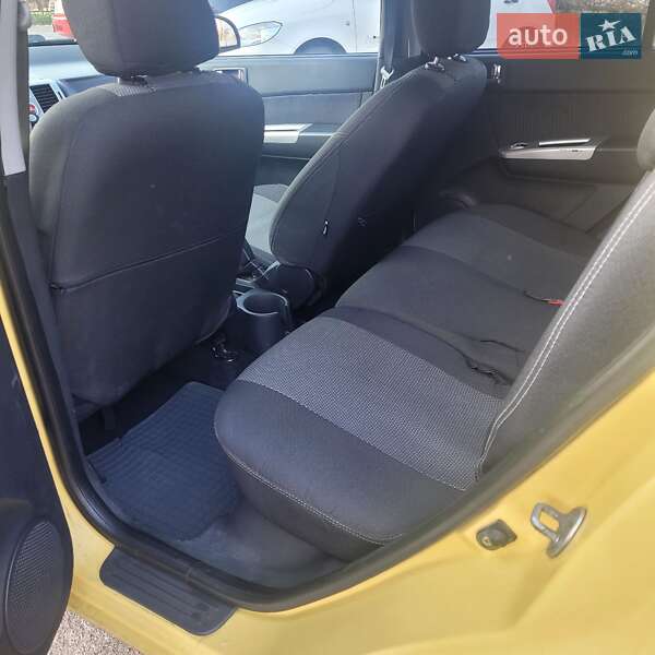 Хэтчбек Hyundai Getz 2008 в Кривом Роге фото 6 Хэтчбек Hyundai Getz 2008 в Кривом Роге