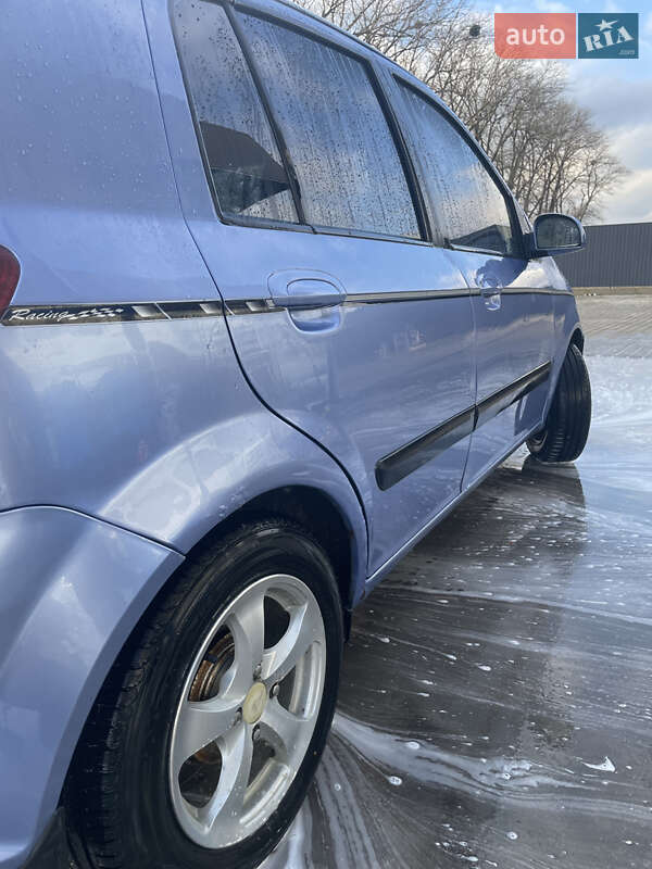 Хэтчбек Hyundai Getz 2004 в Сутисках