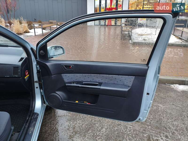 Хэтчбек Hyundai Getz 2004 в Лубнах