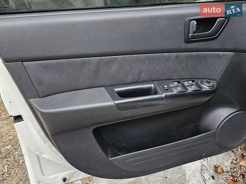 Хэтчбек Hyundai Getz 2008 в Киеве