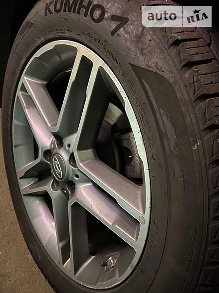 Позашляховик / Кросовер Hyundai Grand Santa Fe 2017 в Вознесенську