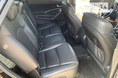 Внедорожник / Кроссовер Hyundai Grand Santa Fe 2014 в 