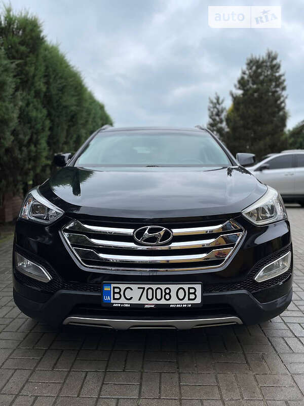 Внедорожник / Кроссовер Hyundai Grand Santa Fe 2014 в 