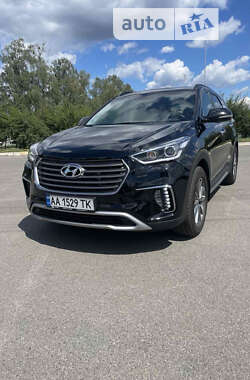 Внедорожник / Кроссовер Hyundai Grand Santa Fe 2018 в Буче