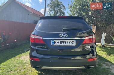 Позашляховик / Кросовер Hyundai Grand Santa Fe 2015 в 