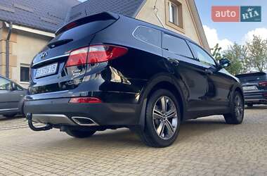 Внедорожник / Кроссовер Hyundai Grand Santa Fe 2016 в 