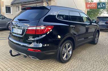 Внедорожник / Кроссовер Hyundai Grand Santa Fe 2016 в 