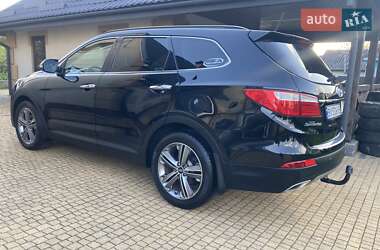 Внедорожник / Кроссовер Hyundai Grand Santa Fe 2016 в 
