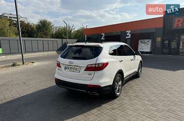 Внедорожник / Кроссовер Hyundai Grand Santa Fe 2013 в 