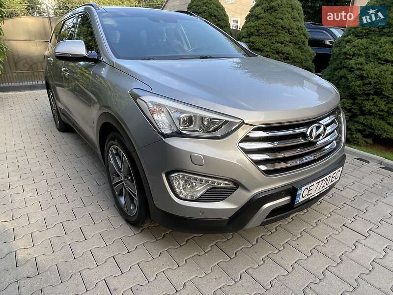 Hyundai Grand Santa Fe 2015