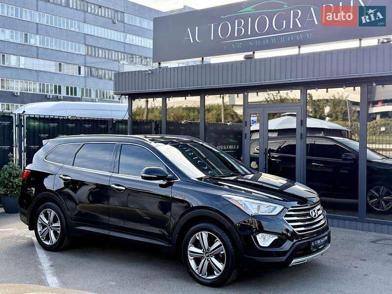 Внедорожник / Кроссовер Hyundai Grand Santa Fe 2015 в Киеве