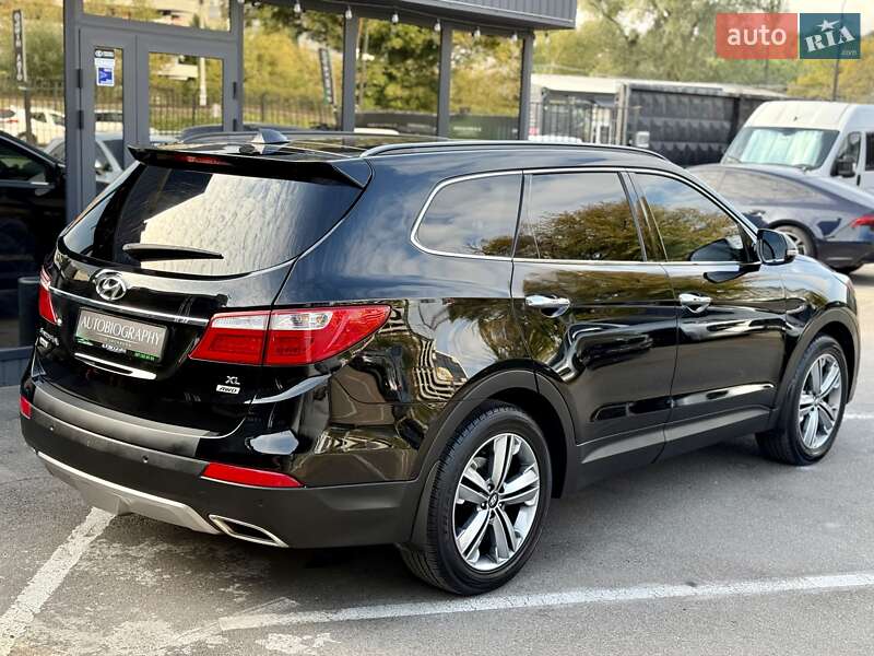 Внедорожник / Кроссовер Hyundai Grand Santa Fe 2015 в Киеве