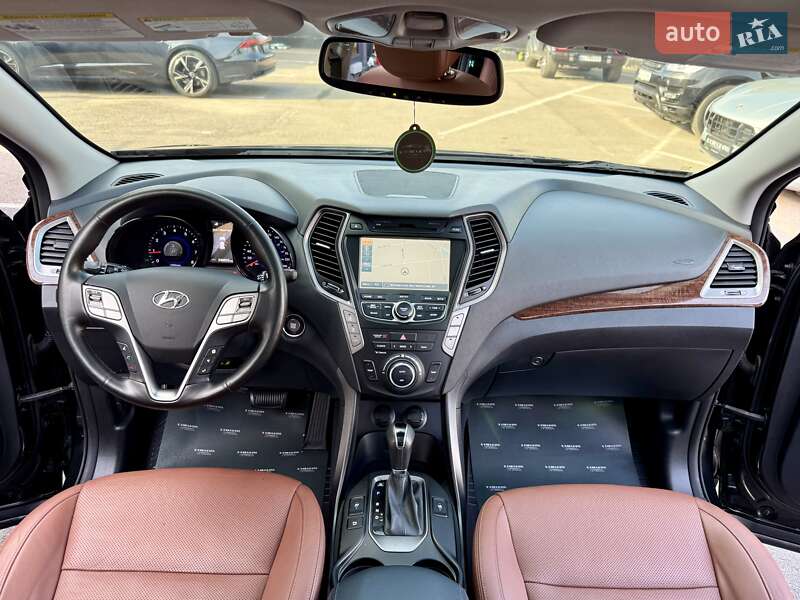 Внедорожник / Кроссовер Hyundai Grand Santa Fe 2015 в Киеве