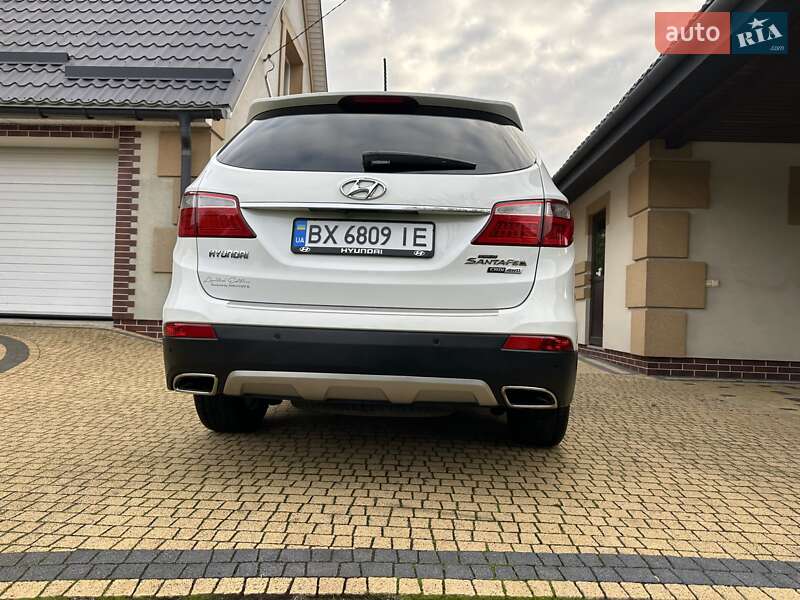 Внедорожник / Кроссовер Hyundai Grand Santa Fe 2015 в Хмельницком