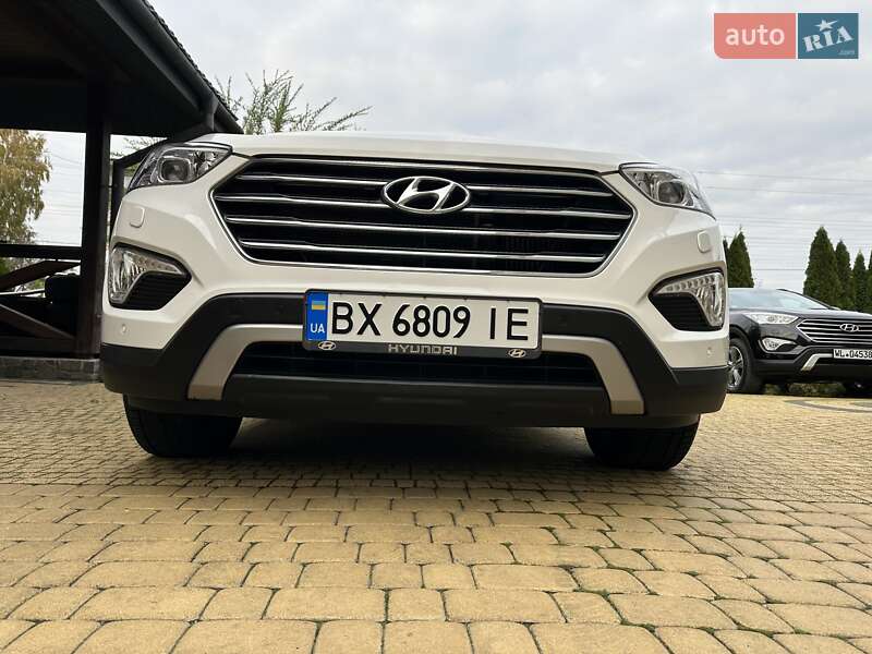 Внедорожник / Кроссовер Hyundai Grand Santa Fe 2015 в Хмельницком