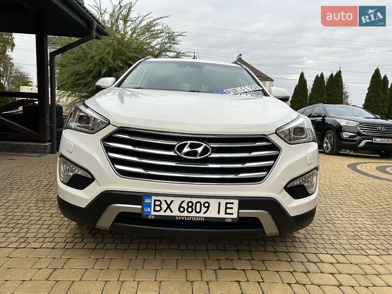 Внедорожник / Кроссовер Hyundai Grand Santa Fe 2015 в Хмельницком