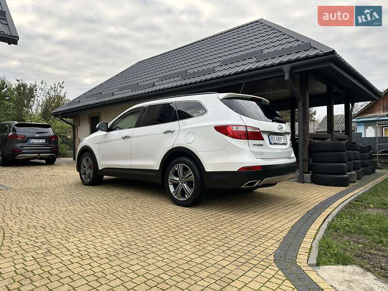 Внедорожник / Кроссовер Hyundai Grand Santa Fe 2015 в Хмельницком