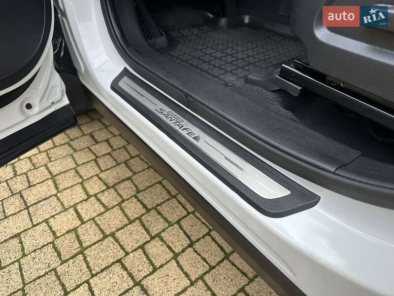 Внедорожник / Кроссовер Hyundai Grand Santa Fe 2015 в Хмельницком