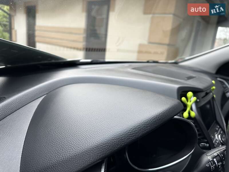 Внедорожник / Кроссовер Hyundai Grand Santa Fe 2015 в Хмельницком