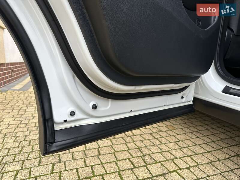 Внедорожник / Кроссовер Hyundai Grand Santa Fe 2015 в Хмельницком