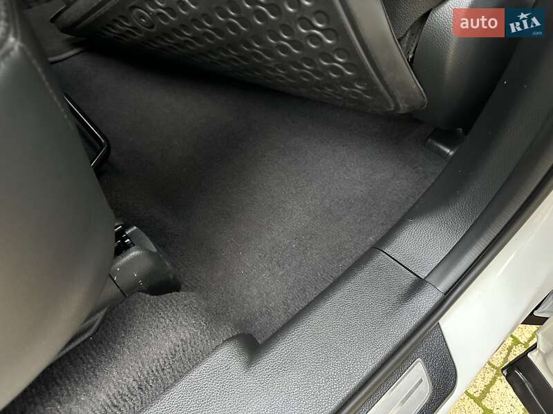 Внедорожник / Кроссовер Hyundai Grand Santa Fe 2015 в Хмельницком