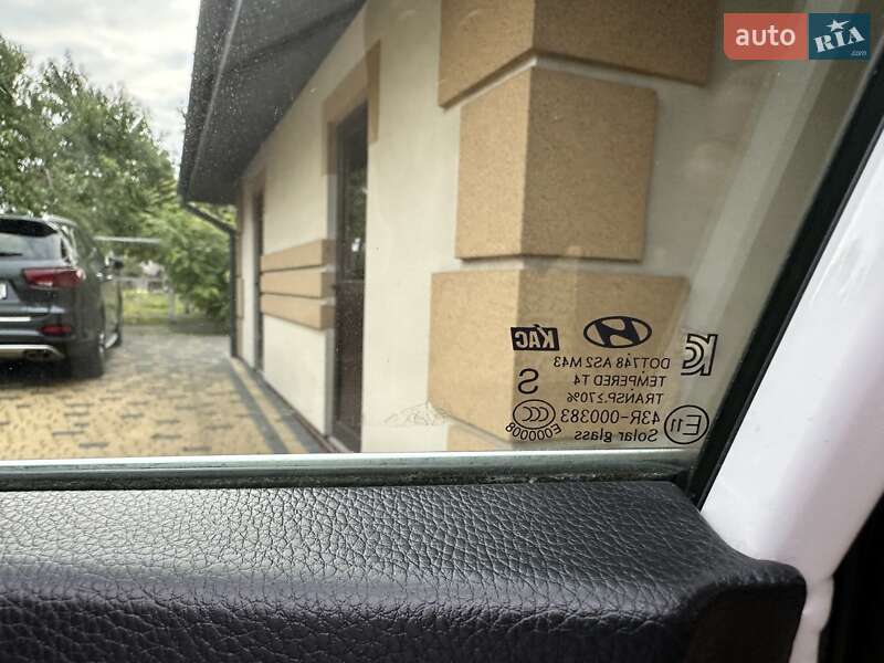 Внедорожник / Кроссовер Hyundai Grand Santa Fe 2015 в Хмельницком