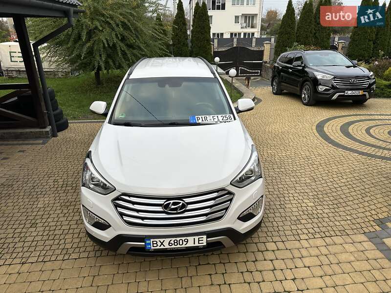 Внедорожник / Кроссовер Hyundai Grand Santa Fe 2015 в Хмельницком