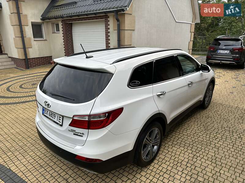 Внедорожник / Кроссовер Hyundai Grand Santa Fe 2015 в Хмельницком