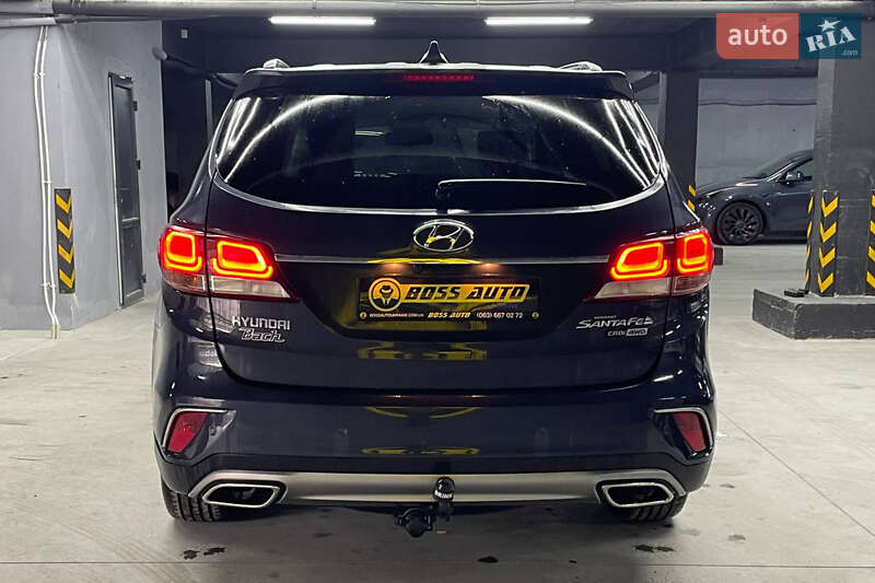 Внедорожник / Кроссовер Hyundai Grand Santa Fe 2018 в Черновцах