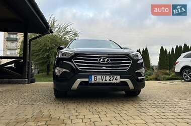 Внедорожник / Кроссовер Hyundai Grand Santa Fe 2015 в 